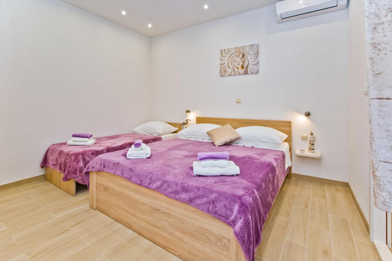 Apartments By The Sea Cove Zastupac, Hvar - 8761 Hvar Town Exterior foto