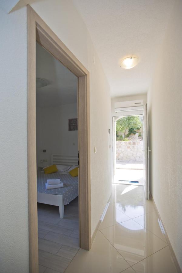 Apartments By The Sea Cove Zastupac, Hvar - 8761 Hvar Town Exterior foto